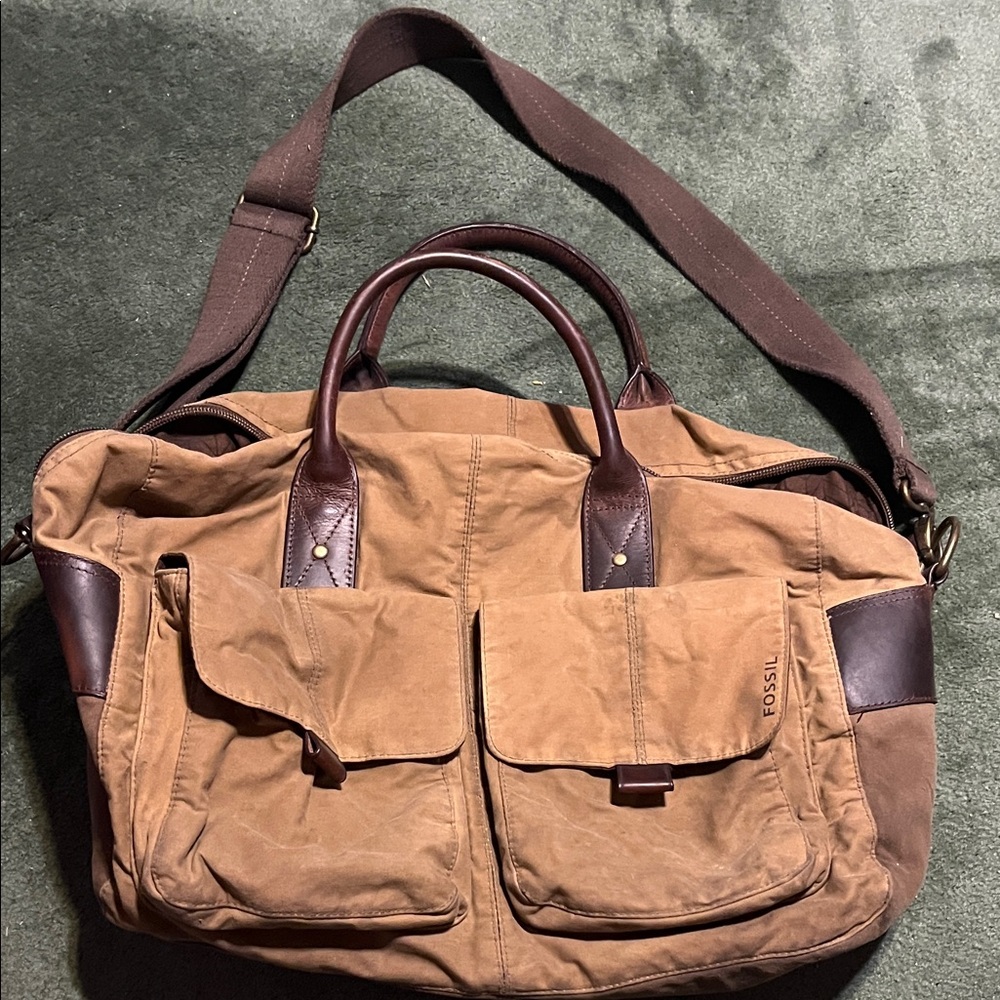 Fossil Wagner Waxed Canvas Tan and Brown Duffle Bag